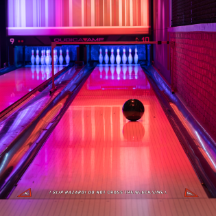 LANE WARNING STICKER (ENGLISH)